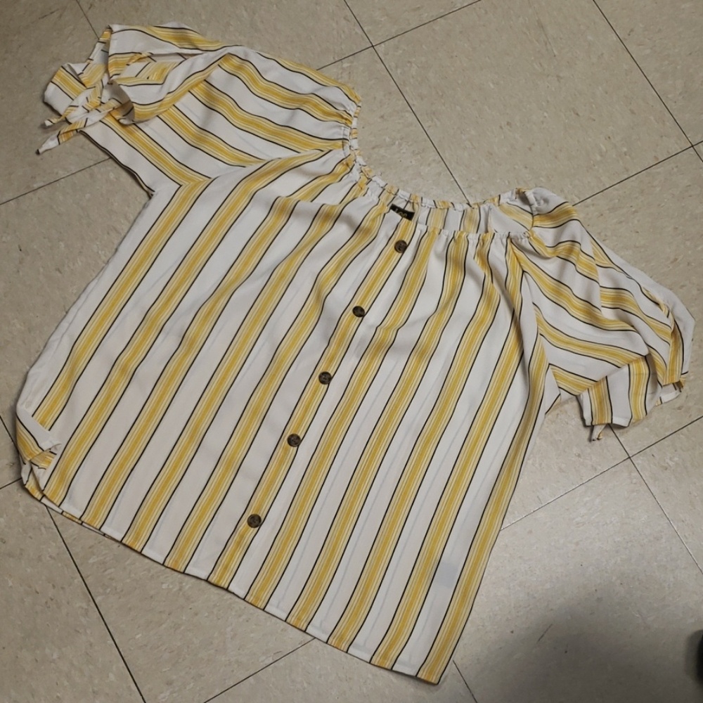 Yellow blouse